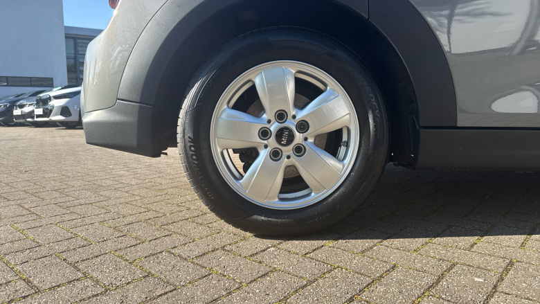 MINI Hatchback 1.5 One Classic 5dr Petrol Hatchback